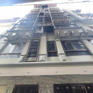 NHÀ 9 TẦNG – 28 PHÒNG KHÉP KÍN – THU NHẬP 2 TỶ/NĂM – CỰC HIẾM HOÀNG QUỐC VIỆT